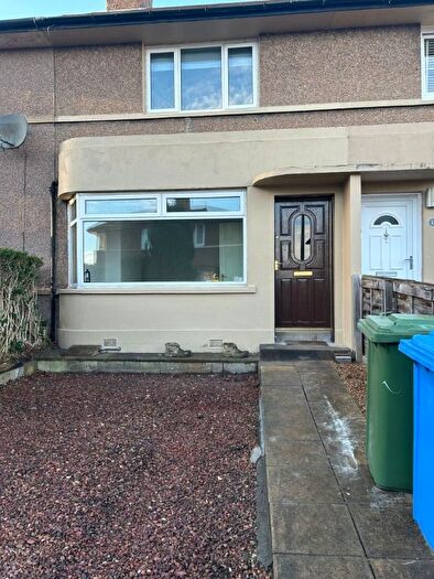 2 Bedroom Terraced House To Rent In Pleasance Gardens, Falkirk, FK1
