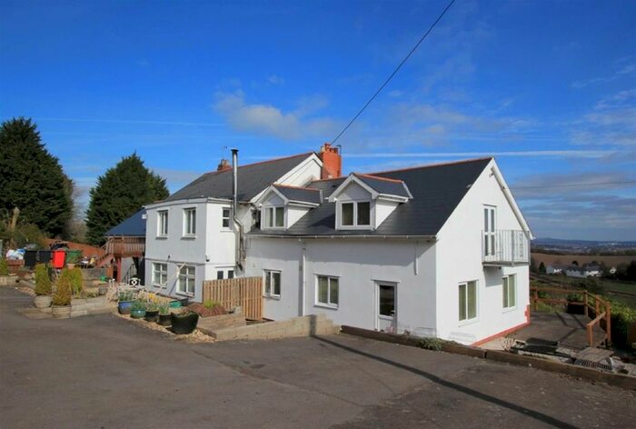 3 Bedroom Semi-Detached House To Rent In Twyn-Yr-Odyn, Cardiff CF5