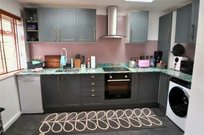 3 Bedroom Detached House To Rent In Nunnery Fields, Canterbury, Kent, CT1