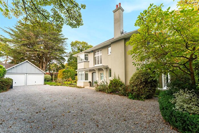 5 Bedroom Detached House For Sale In East Avenue, Talbot Woods, Bournemouth, BH3