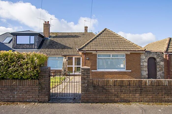 3 Bedroom Semi Detached Bungalow For Sale In Britten Road, Penarth, CF64