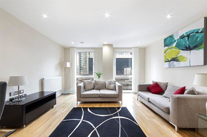 3 Bedroom Apartment For Sale In Indescon Square, London, E14