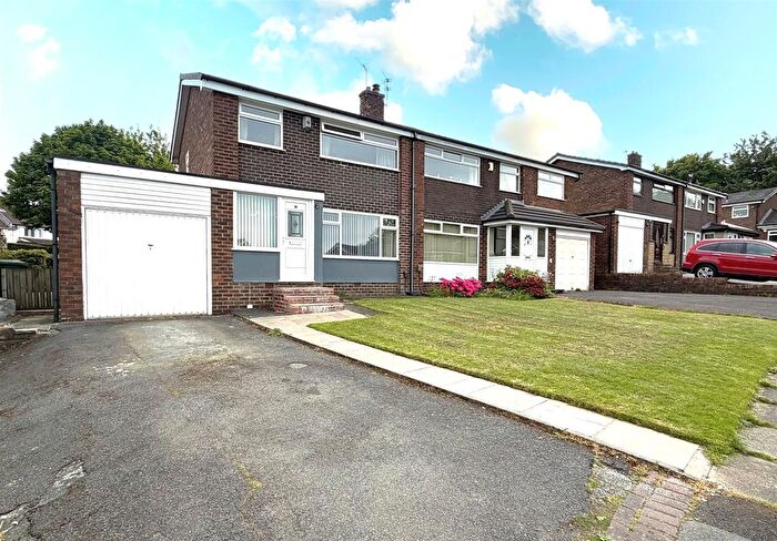 3 Bedroom Semi-Detached House For Sale In Highgate, Bolton, BL3