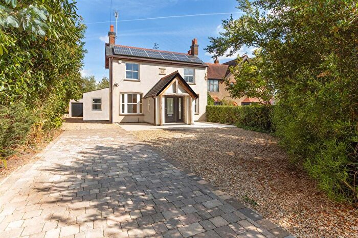 4 Bedroom Detached House For Sale In Station Road, North Kilworth, Lutterworth, LE17