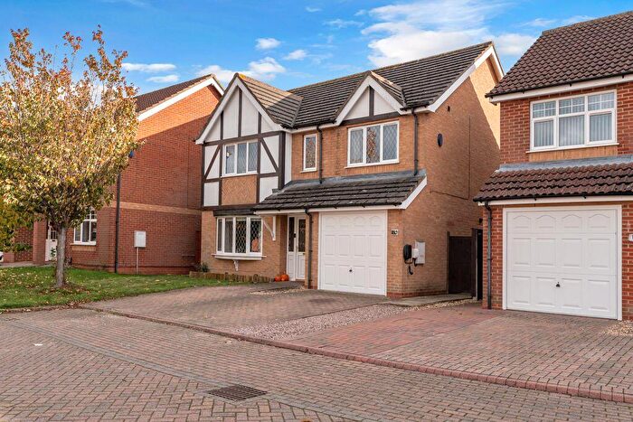 4 Bedroom Detached House For Sale In George Butler Close, Laceby, DN37