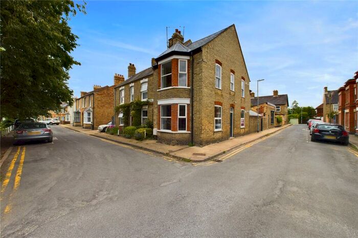 1 Bedroom Apartment To Rent In Euston Street, Huntingdon, Cambs, PE29