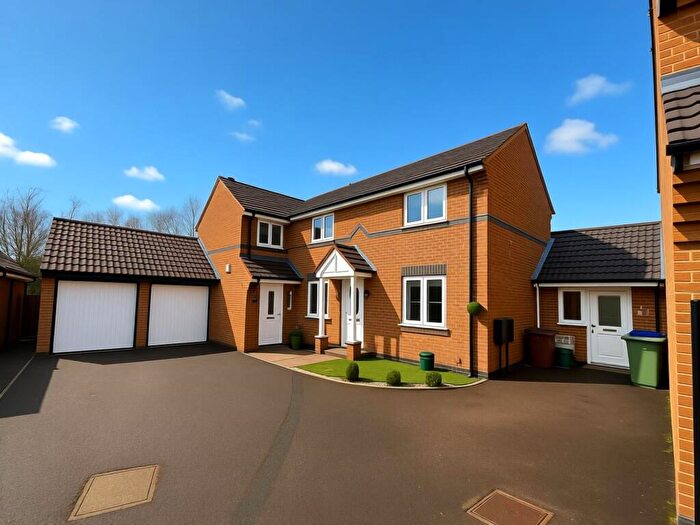 3 Bedroom Semi Detached House To Rent In Caravel Close Chafford Hundred, RM16