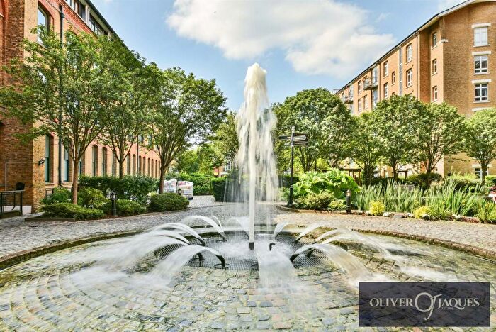 2 Bedroom Apartment To Rent In Park West Building, Bow Quarter, E3