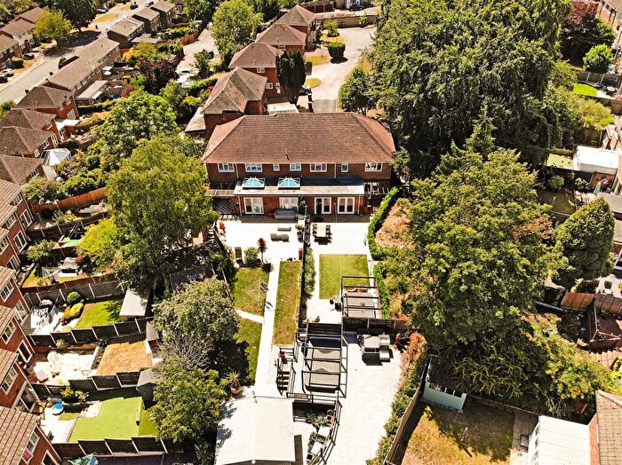 9 Bedroom Detached House For Sale In Barleycorn Drive, Gillingham, ME8