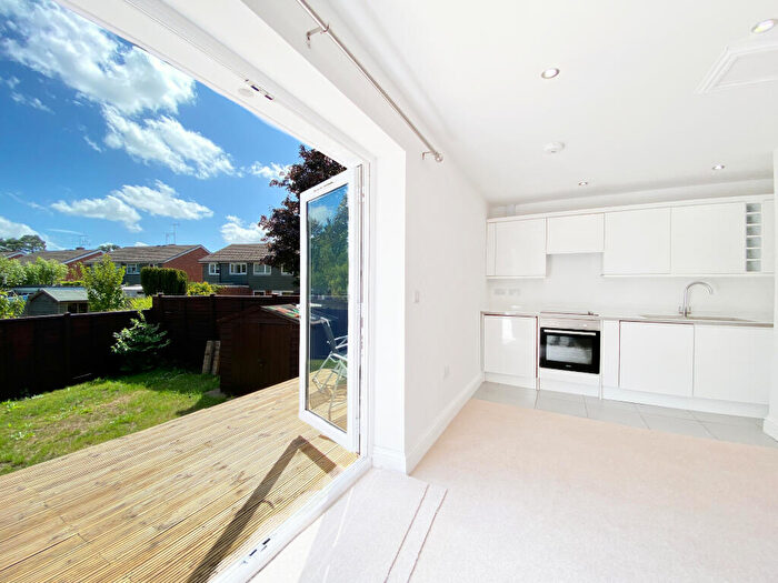 1 Bedroom Maisonette To Rent In Fleet Road, Fleet, GU51