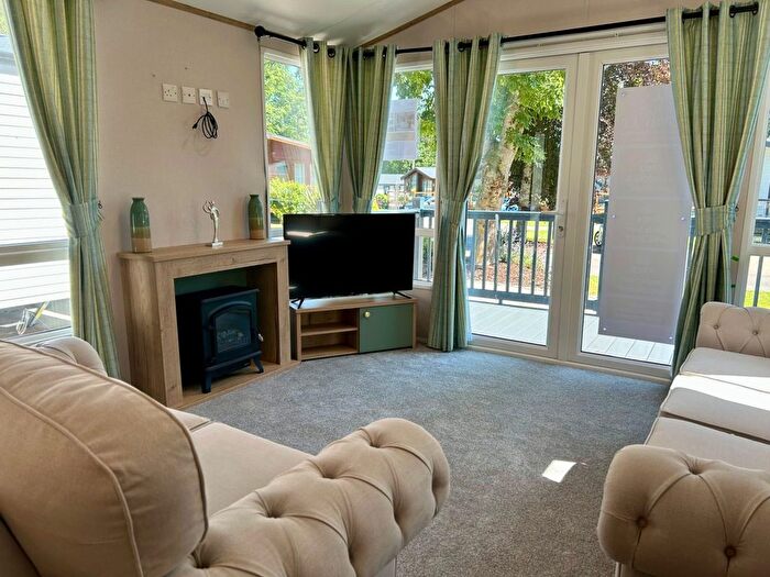 2 Bedroom Park Home For Sale In West Witton, Leyburn, DL8
