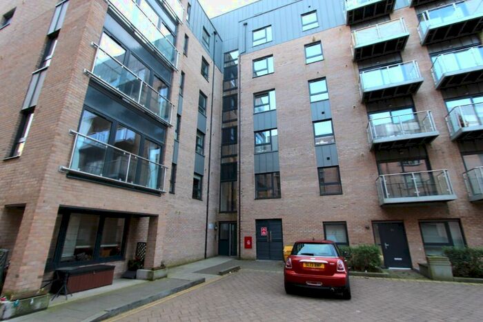 2 Bedroom Flat To Rent In Shrubhill Walk, Leith Walk, Edinburgh, EH7