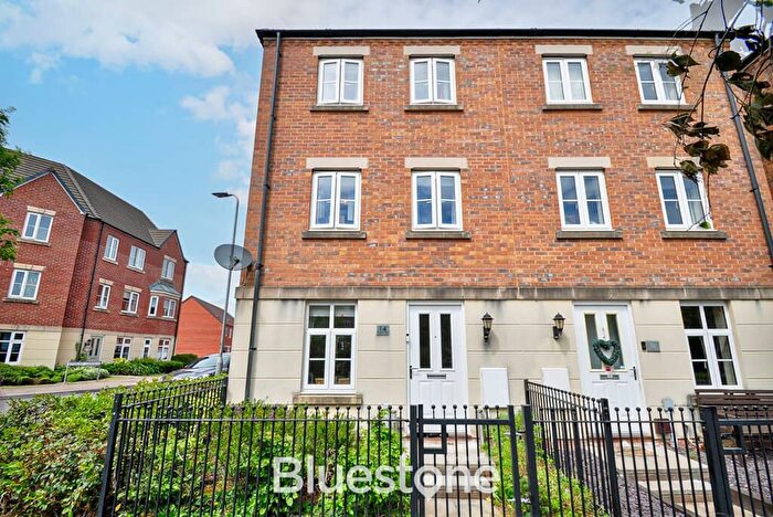 3 Bedroom Semi-Detached House For Sale In Lysaght Circle, Newport, NP19