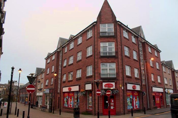 2 Bedroom Flat To Rent In Candleriggs Court, Alloa, FK10