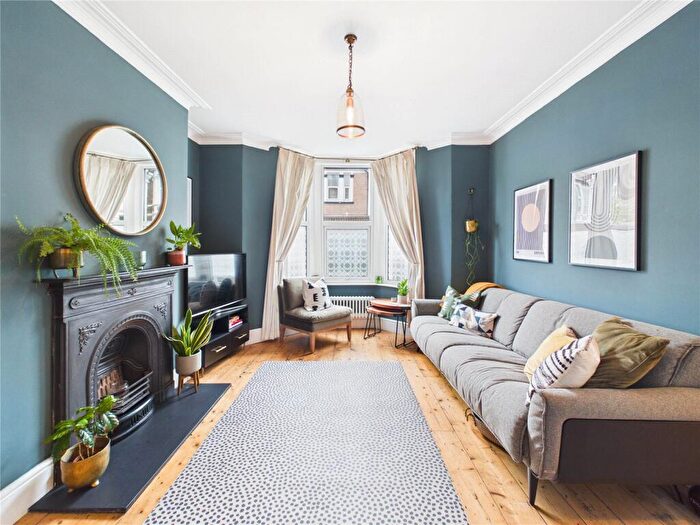 4 Bedroom Terraced House For Sale In Exeter Road, Bristol, BS3