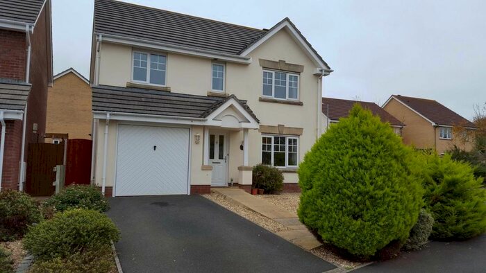 4 Bedroom Detached House To Rent In Elizabeth Road, Bude, EX23