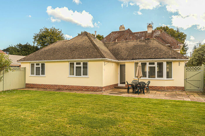 2 Bedroom Bungalow To Rent In Brookside Road, Brockenhurst, SO42