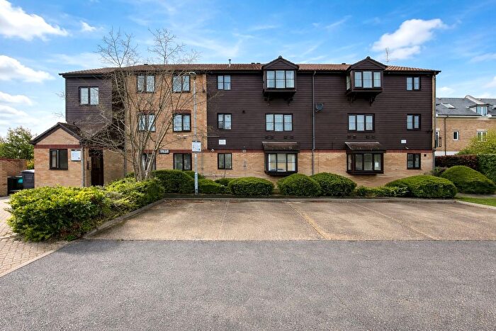 Studio For Sale In Kilberry Close, Isleworth, Greater London, TW7