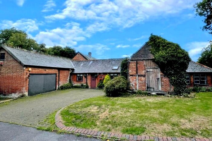 5 Bedroom Detached House For Sale In Derritt Lane, Sopley, Bransgore, BH23