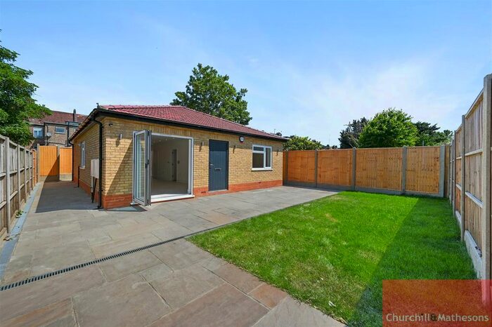 2 Bedroom Detached Bungalow To Rent In Nicoll Road, London, NW10