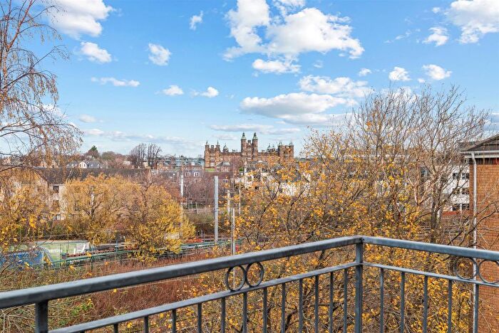 5 Bedroom Flat To Rent In Northcote Street, Edinburgh, EH11