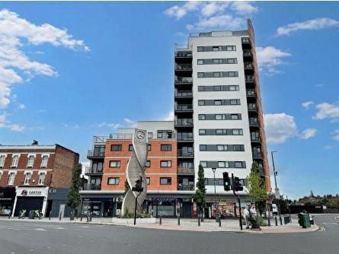 2 Bedroom Flat To Rent In Ibex House, Forest Lane, Stratford, London, E15