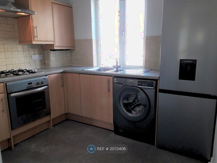 1 Bedroom Maisonette To Rent In Washington Road, Worcester Park, KT4