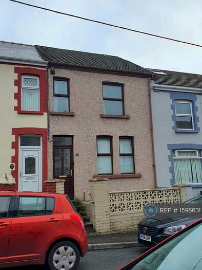 3 Bedroom Terraced House To Rent In Neuadd Street, Abertillery, NP13