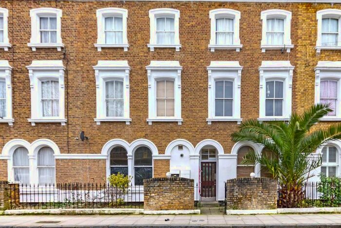 Studio To Rent In Cedarne Road, London, SW6