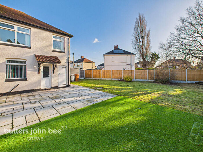 2 Bedroom Semi Detached House For Sale In Pear Tree Avenue, Crewe, CW1