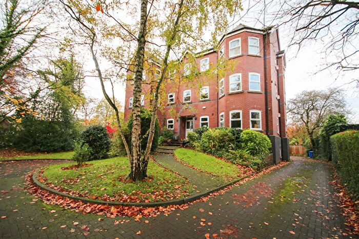 2 Bedroom Flat To Rent In Denefield Place, Sandwich Road, Ellesmere Park, M30