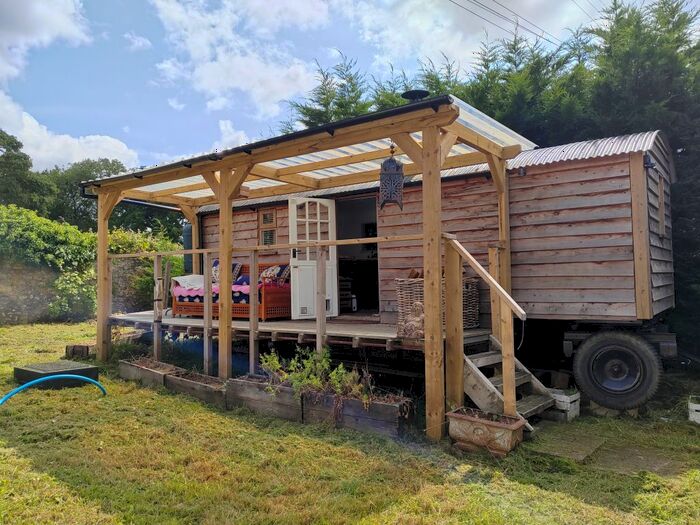 1 Bedroom Mobile/park Home To Rent In Lyme Road, Axminster, Devon, EX13