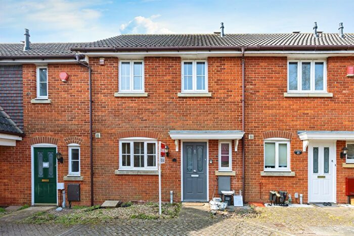 3 Bedroom Terraced House For Sale In Vespasian Way, Kingsnorth, Ashford, TN23