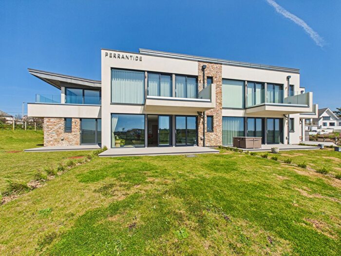 3 Bedroom Flat For Sale In Perrantide, Upton, Bude, Cornwall, EX23