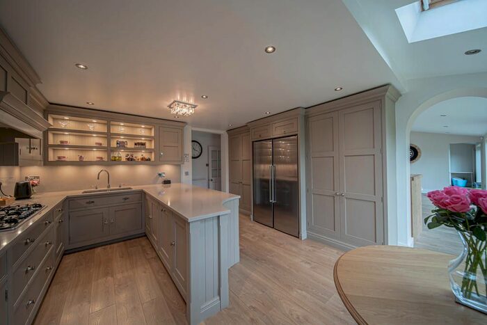 5 Bedroom Terraced House To Rent In Duchess Close, London, N11