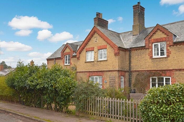 4 Bedroom Cottage For Sale In Station Road, Tempsford, SG19