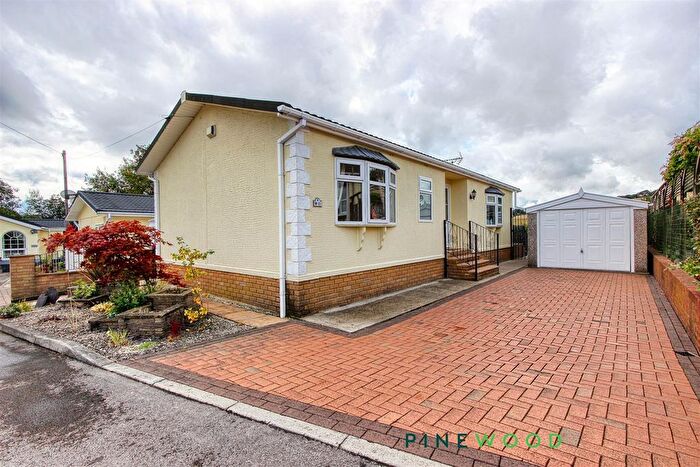2 Bedroom Detached Bungalow For Sale In Brookfield Park, Mill Lane, Old Tupton, Chesterfield, Derbyshire, S42