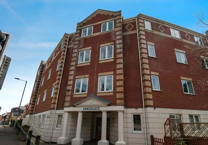 1 Bedroom Flat For Sale In Kingsgate, Pennsylvania Road, Exeter, Devon, EX4
