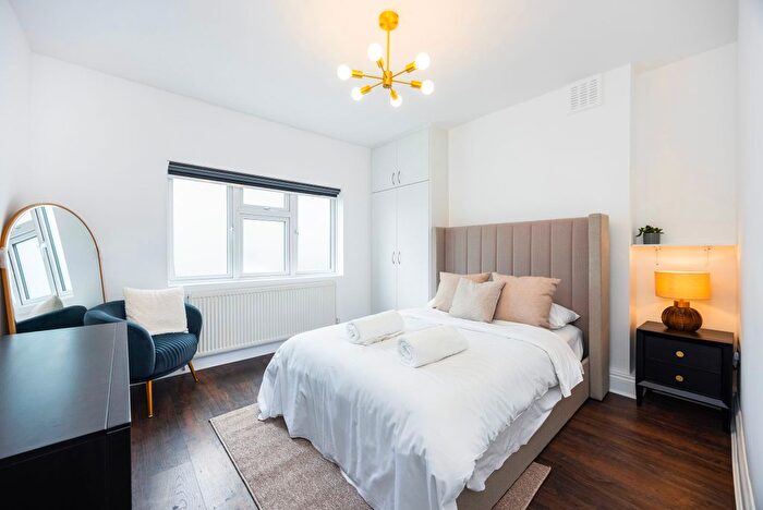 1 Bedroom Flat To Rent In Ivor Place, London, NW1