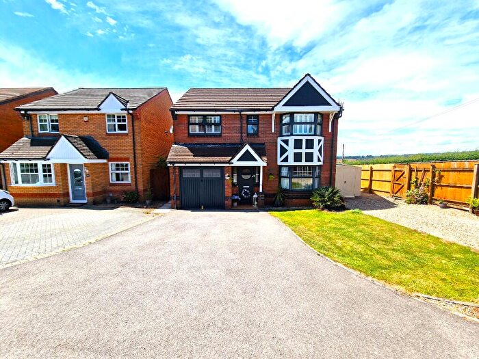 4 Bedroom Detached House For Sale In Ynys-y-coed, Oakdale, NP12