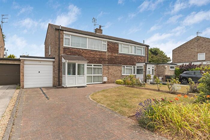 3 Bedroom Semi-Detached House For Sale In Friary Grange Park, Winterbourne, Bristol, BS36