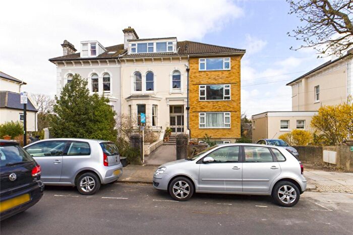 2 Bedroom Maisonette To Rent In Clermont Terrace, Brighton, BN1