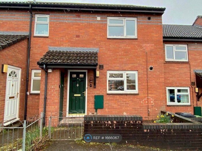 2 Bedroom Flat To Rent In Ross On Wye, Ross-On-Wye, HR9