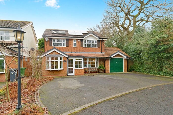 4 Bedroom Detached House For Sale In Lindhurst Drive, Hockley Heath, Solihull, B94