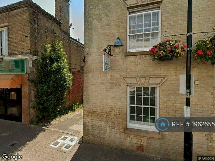 1 Bedroom Flat To Rent In High Street, Saxmundham, IP17