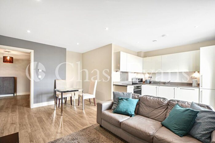 1 Bedroom Flat To Rent In St. Ives Place, Poplar, London, E14