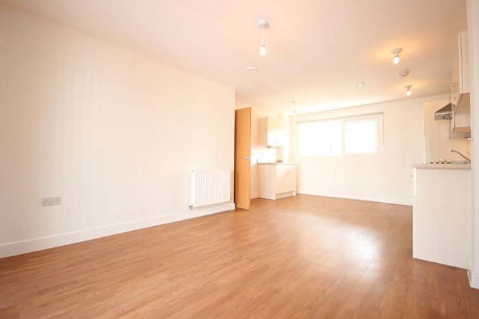 2 Bedroom Flat To Rent In Image Court, Maxwell Road, Romford, Romford, RM7