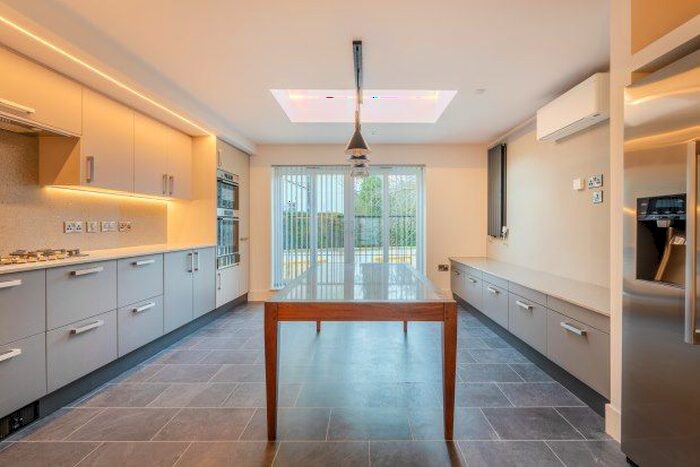 5 Bedroom Property To Rent In Oakfield Place, Bristol, BS8