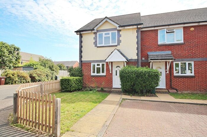3 Bedroom End Terrace House For Sale In Malting Way, Isleworth, TW7