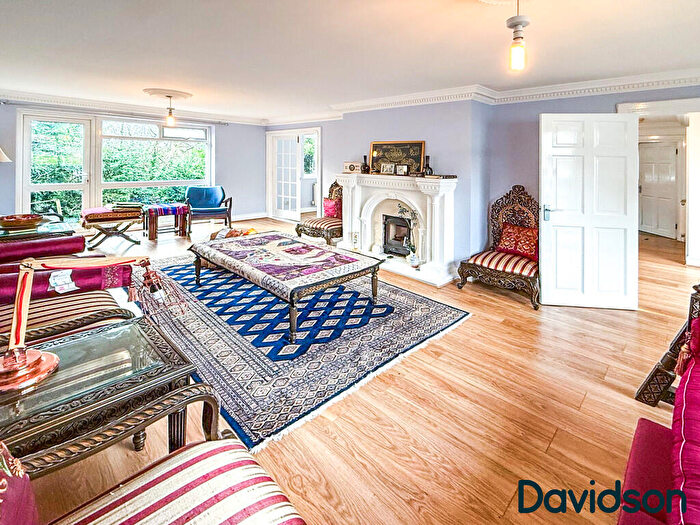 4 Bedroom Detached House For Sale In Malcolmson Close, Edgbaston, Birmingham, B15